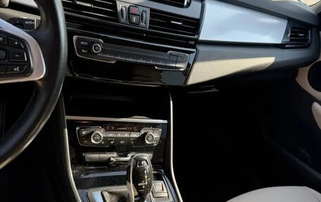BMW 2 серия Grand Tourer F46 рестайлинг, 2018 год, 1 490 000 рублей, 18 фотография