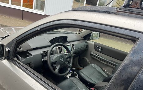 Nissan X-Trail, 2005 год, 450 000 рублей, 5 фотография