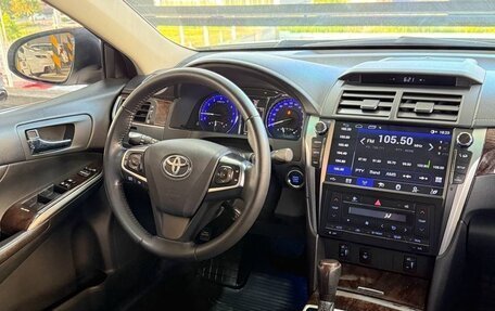 Toyota Land Cruiser 200, 2013 год, 2 300 000 рублей, 14 фотография