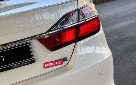 Toyota Land Cruiser 200, 2013 год, 2 300 000 рублей, 17 фотография