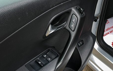 Volkswagen Polo VI (EU Market), 2013 год, 749 000 рублей, 24 фотография
