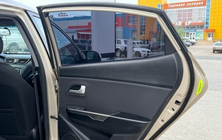 KIA Rio III рестайлинг, 2015 год, 900 000 рублей, 10 фотография