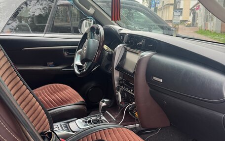 Toyota Fortuner II, 2017 год, 3 100 000 рублей, 4 фотография