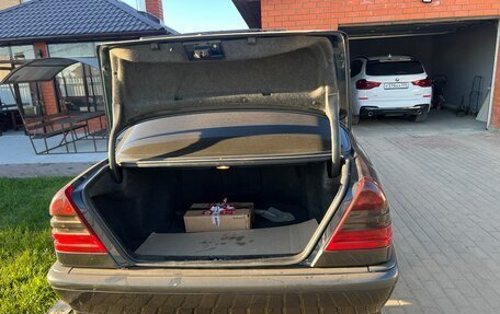 Mercedes-Benz C-Класс, 2000 год, 410 000 рублей, 10 фотография