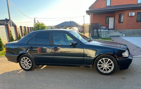 Mercedes-Benz C-Класс, 2000 год, 410 000 рублей, 6 фотография