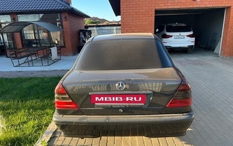 Mercedes-Benz C-Класс, 2000 год, 410 000 рублей, 9 фотография