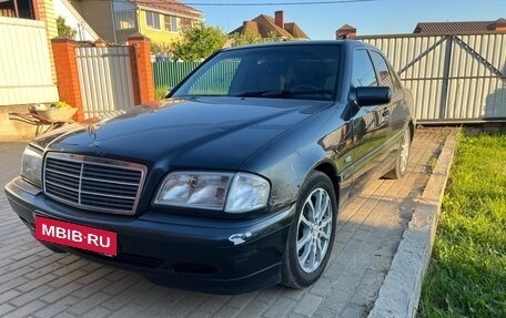 Mercedes-Benz C-Класс, 2000 год, 410 000 рублей, 2 фотография