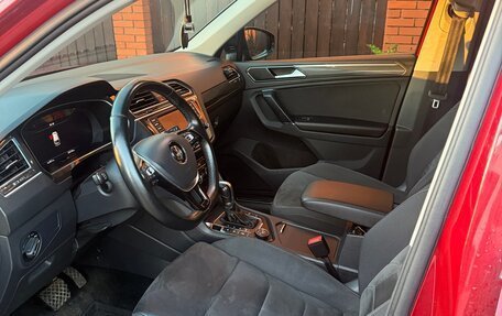 Volkswagen Tiguan II, 2017 год, 2 150 000 рублей, 14 фотография