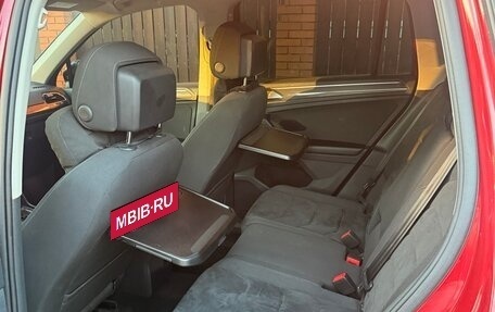 Volkswagen Tiguan II, 2017 год, 2 150 000 рублей, 15 фотография