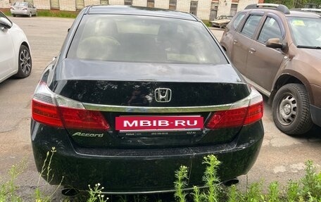 Honda Accord IX рестайлинг, 2013 год, 1 100 000 рублей, 3 фотография