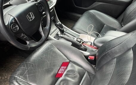 Honda Accord IX рестайлинг, 2013 год, 1 100 000 рублей, 16 фотография