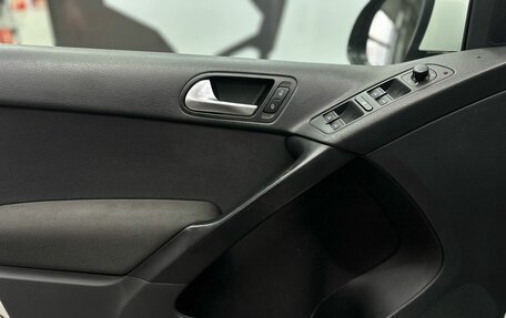 Volkswagen Tiguan I, 2012 год, 1 119 900 рублей, 13 фотография