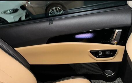 KIA Carnival, 2021 год, 4 300 000 рублей, 17 фотография