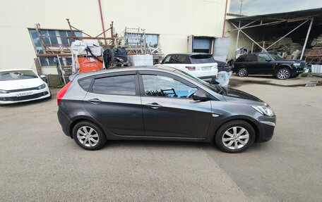 Hyundai Solaris II рестайлинг, 2011 год, 690 000 рублей, 7 фотография