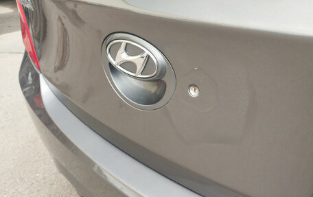 Hyundai Solaris II рестайлинг, 2011 год, 690 000 рублей, 14 фотография