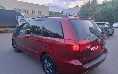 Toyota Sienna II рестайлинг, 2005 год, 1 060 000 рублей, 5 фотография
