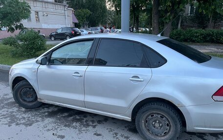 Volkswagen Polo VI (EU Market), 2011 год, 320 000 рублей, 3 фотография