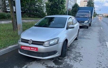Volkswagen Polo VI (EU Market), 2011 год, 320 000 рублей, 4 фотография