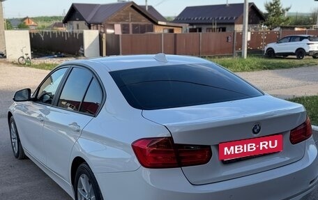 BMW 3 серия, 2015 год, 1 750 000 рублей, 15 фотография