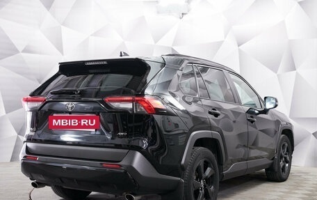 Toyota RAV4, 2021 год, 3 430 000 рублей, 3 фотография