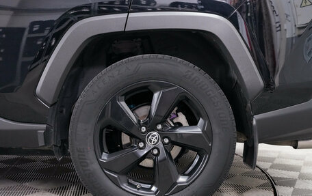Toyota RAV4, 2021 год, 3 430 000 рублей, 7 фотография