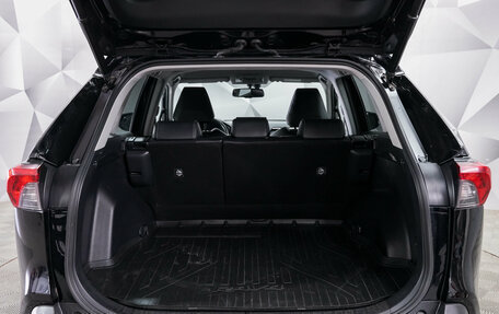 Toyota RAV4, 2021 год, 3 430 000 рублей, 17 фотография