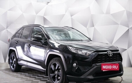 Toyota RAV4, 2021 год, 3 430 000 рублей, 5 фотография