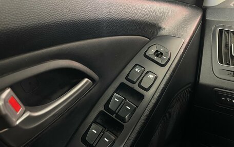 Hyundai ix35 I рестайлинг, 2013 год, 1 210 000 рублей, 13 фотография