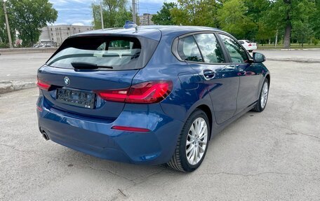 BMW 1 серия, 2020 год, 1 950 000 рублей, 6 фотография