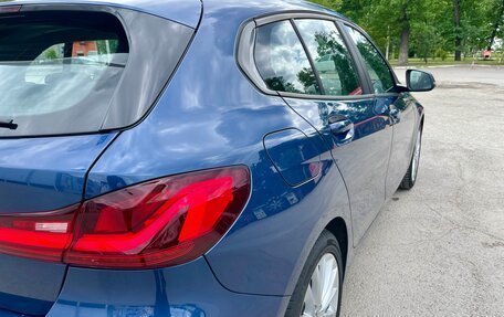 BMW 1 серия, 2020 год, 1 950 000 рублей, 7 фотография