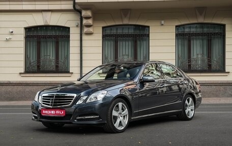 Mercedes-Benz E-Класс, 2011 год, 4 000 000 рублей, 1 фотография
