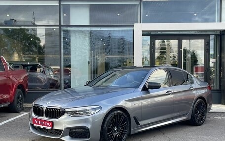 BMW 5 серия, 2019 год, 4 599 000 рублей, 1 фотография