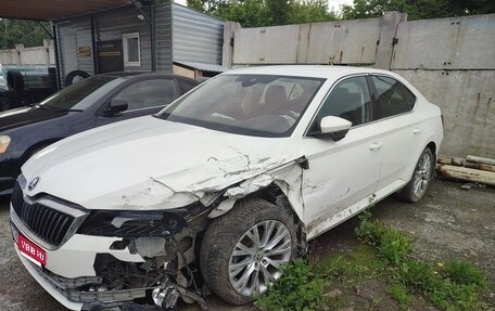 Skoda Superb III рестайлинг, 2021 год, 1 650 000 рублей, 1 фотография