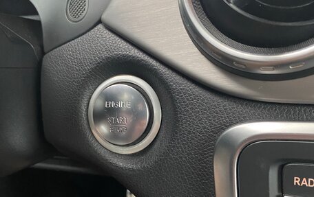 Mercedes-Benz GLA, 2016 год, 1 750 000 рублей, 12 фотография