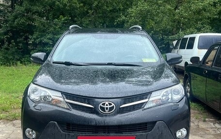 Toyota RAV4, 2014 год, 1 700 000 рублей, 3 фотография
