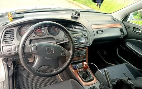 Honda Accord VII рестайлинг, 2002 год, 260 000 рублей, 2 фотография