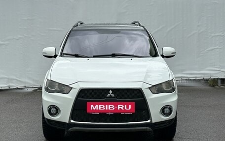 Mitsubishi Outlander III рестайлинг 3, 2012 год, 1 420 000 рублей, 2 фотография