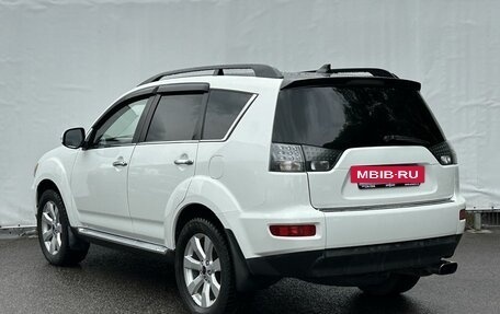 Mitsubishi Outlander III рестайлинг 3, 2012 год, 1 420 000 рублей, 7 фотография