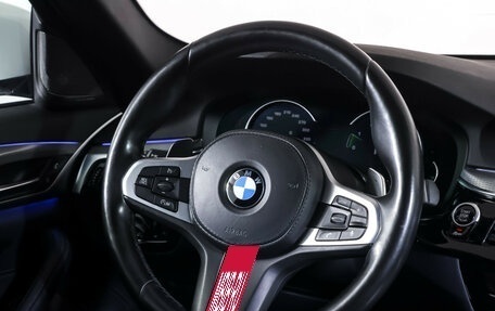 BMW 5 серия, 2018 год, 3 990 000 рублей, 14 фотография