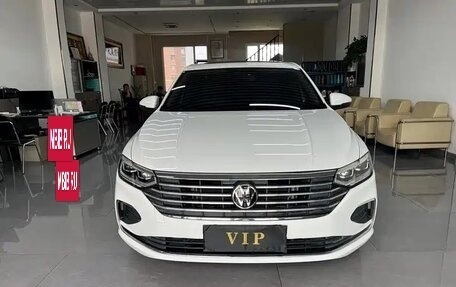 Volkswagen Lavida, 2023 год, 1 545 000 рублей, 2 фотография