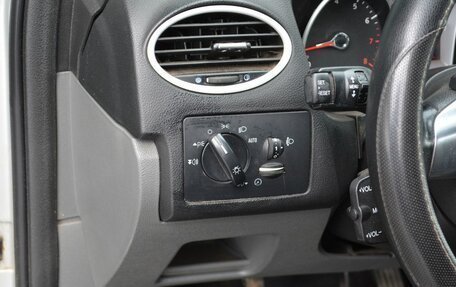 Ford Focus II рестайлинг, 2011 год, 549 999 рублей, 10 фотография