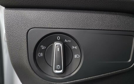 Volkswagen Tiguan II, 2021 год, 4 200 000 рублей, 9 фотография