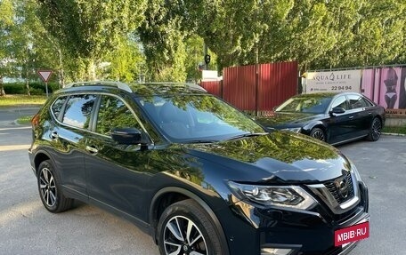 Nissan X-Trail, 2022 год, 3 000 000 рублей, 2 фотография