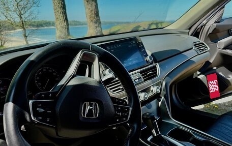 Honda Accord IX рестайлинг, 2017 год, 2 100 000 рублей, 8 фотография