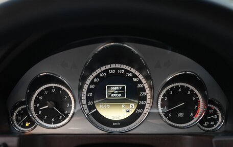 Mercedes-Benz E-Класс, 2011 год, 4 000 000 рублей, 14 фотография