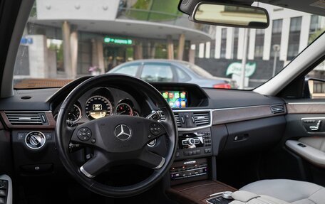 Mercedes-Benz E-Класс, 2011 год, 4 000 000 рублей, 10 фотография