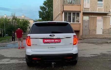 Ford Explorer VI, 2014 год, 1 950 000 рублей, 3 фотография
