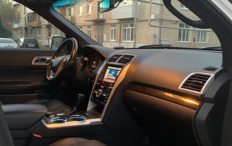 Ford Explorer VI, 2014 год, 1 950 000 рублей, 10 фотография