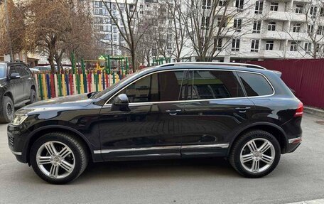 Volkswagen Touareg III, 2016 год, 3 020 000 рублей, 5 фотография