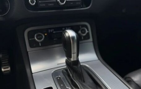 Volkswagen Touareg III, 2016 год, 3 020 000 рублей, 20 фотография